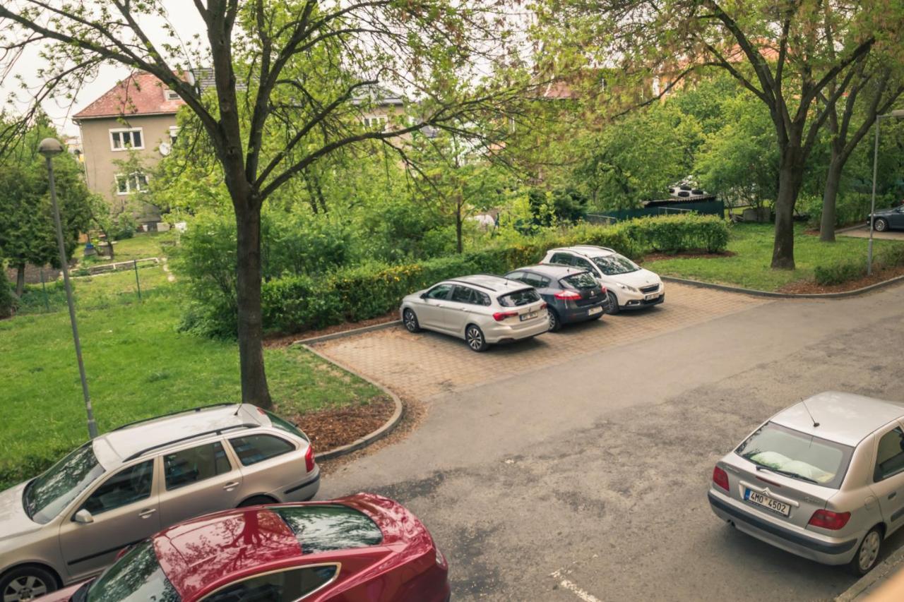 אולומוץ Apartman Jnj Velkomoravska מראה חיצוני תמונה